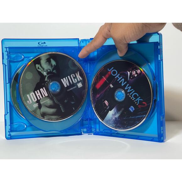 Lionsgate - John Wick Chapters 1-4 - Blu Ray Disc - Pre-Owned - Picture 6 of 7